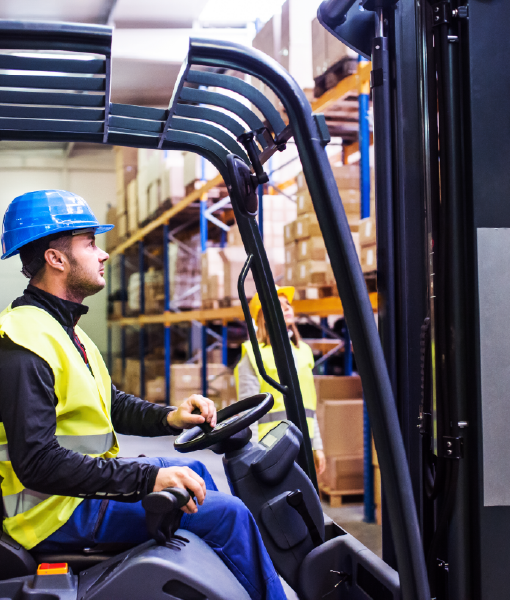 almacen-esferica-trabajador